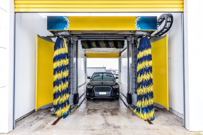What Is Touch Free Car Wash? And What Are The Pros And Cons Of Touch Free Car Wash?